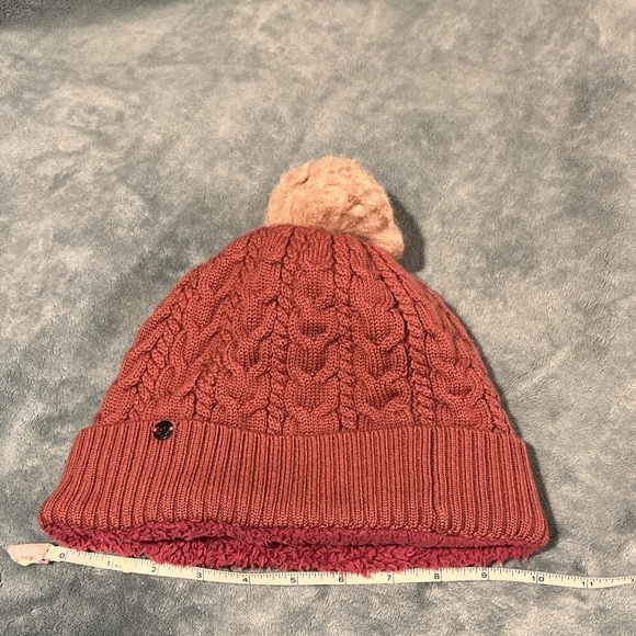 Lululemon Show Me The Sherpa Pink Merino Wool Cable Knit Beanie Hat - Picture 13 of 13